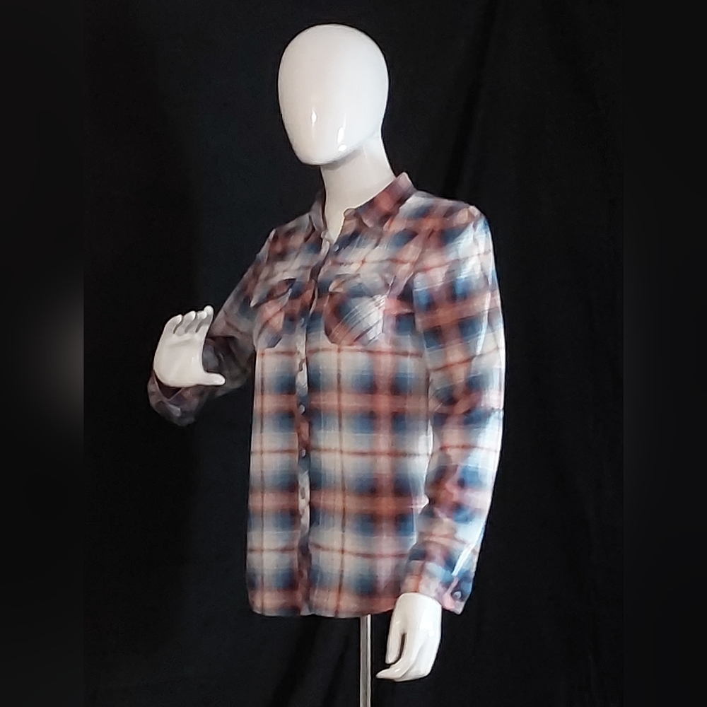 PASSPORT Women's Shirt - SIZE: Medium - Picture 4 of 11